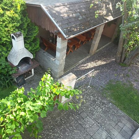 Hotel Dom v Záhrade Podhájska Esterno foto
